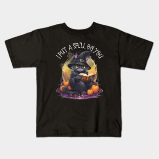 Witch Cat Reading A Spell Book I Put A Spell On You Kids T-Shirt